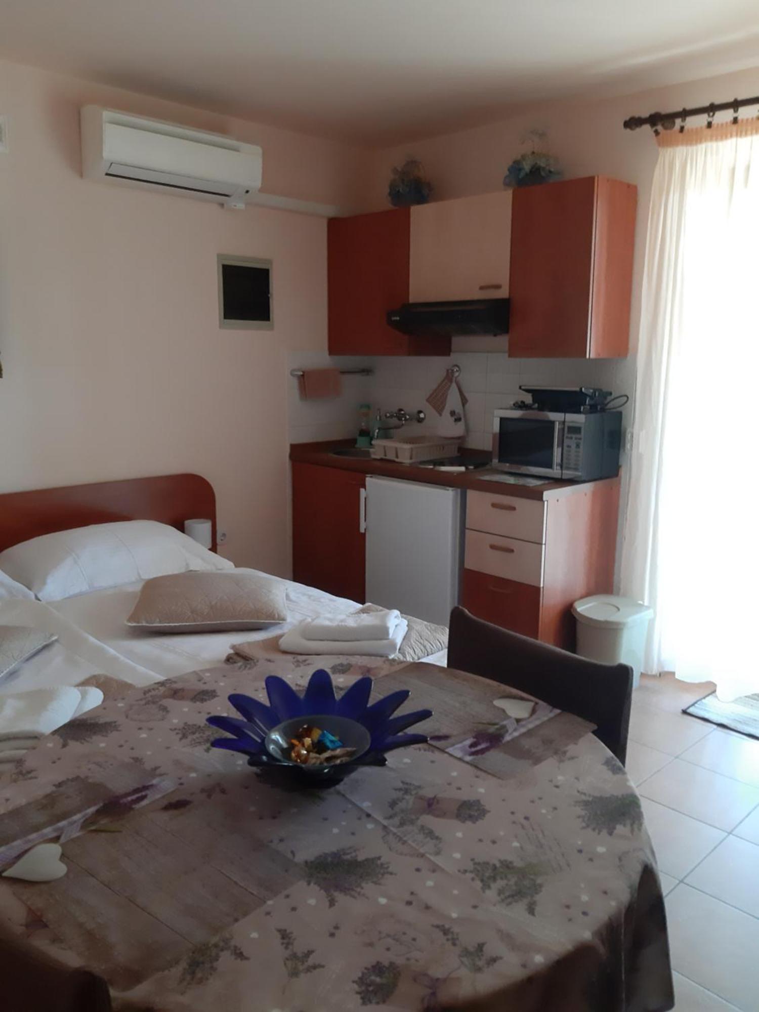 Adria Vrsar Apartment Exterior photo